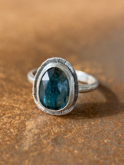 Rose cut neon Kyanite ring