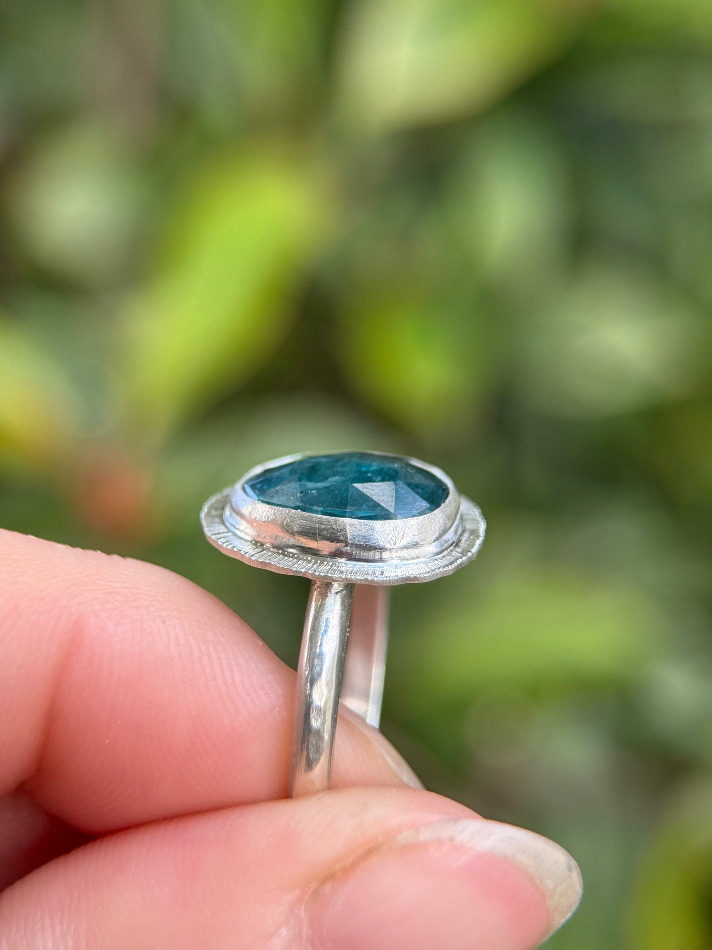 Rose cut neon Kyanite ring