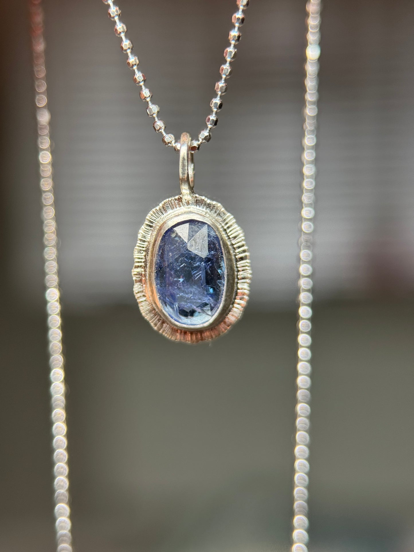 Rose cut Tanzanite pendant