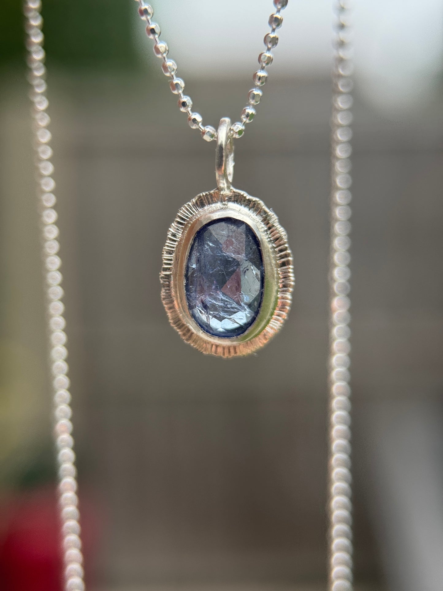 Rose cut Tanzanite pendant