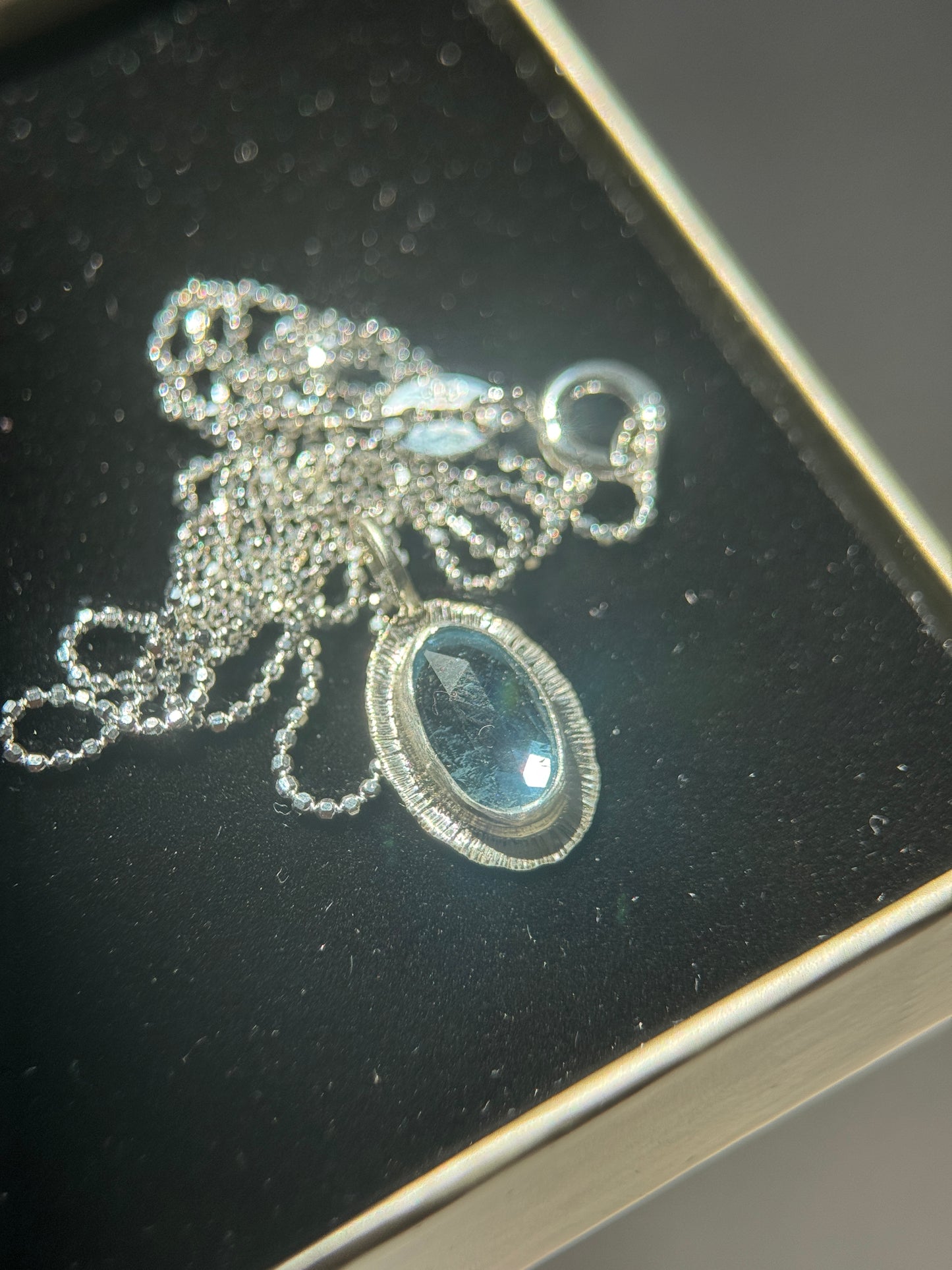 Rose cut blue Aquamarine pendant