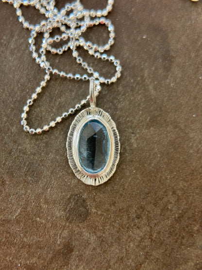 Rose cut blue Aquamarine pendant