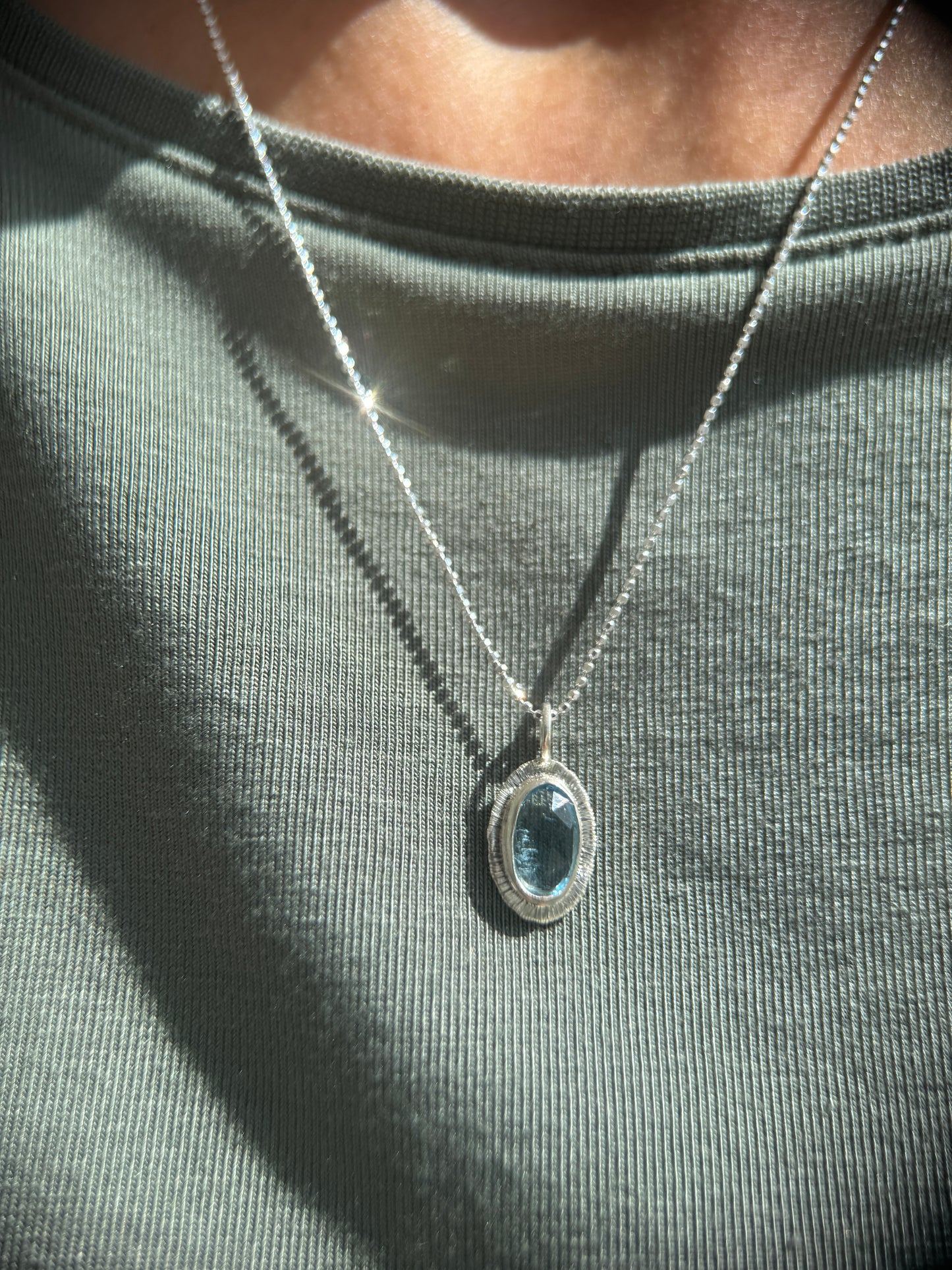 Rose cut blue Aquamarine pendant