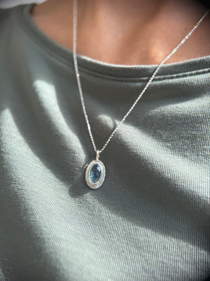Rose cut blue Aquamarine pendant