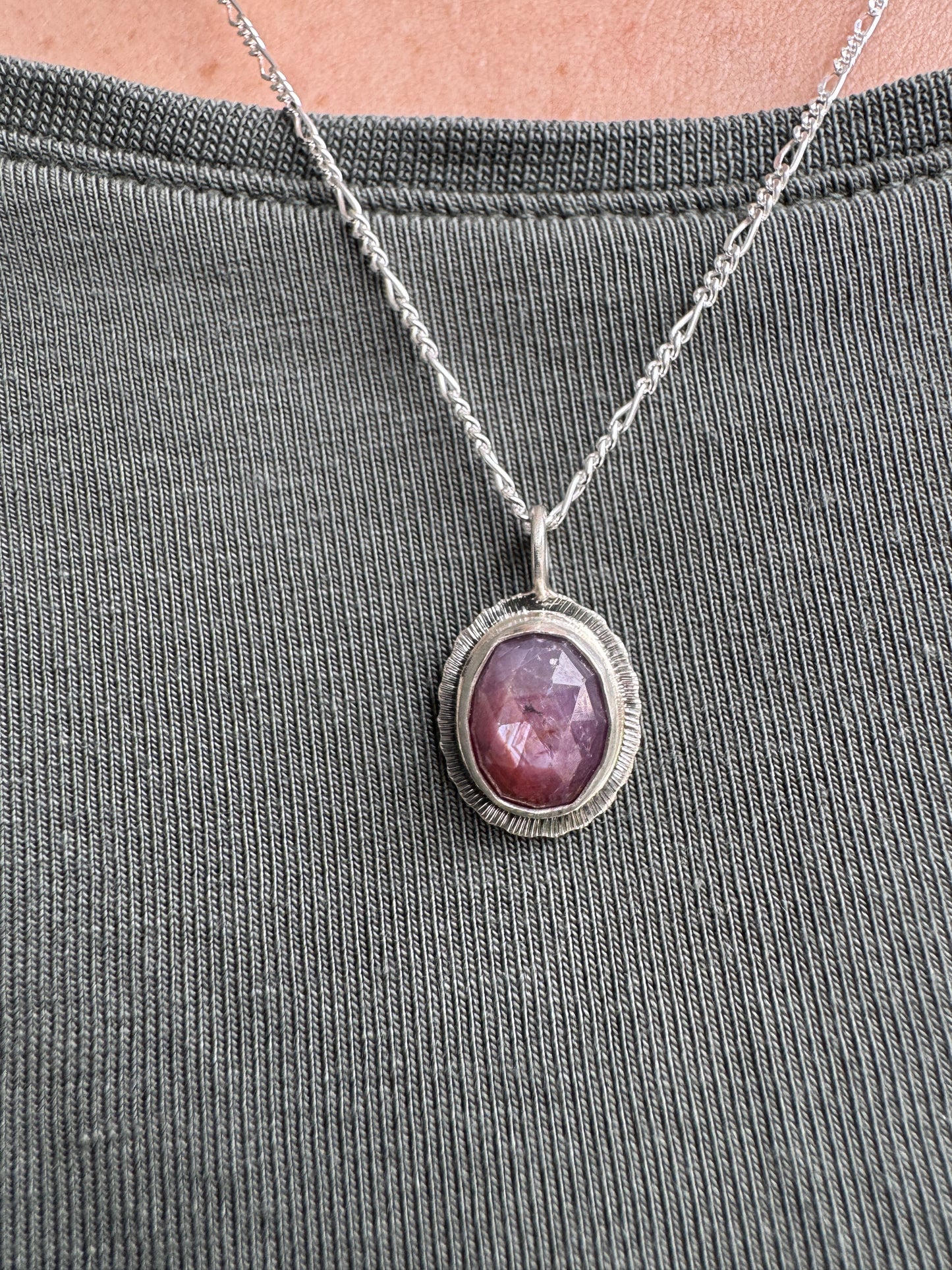 Rose cut silky Sapphire pendant