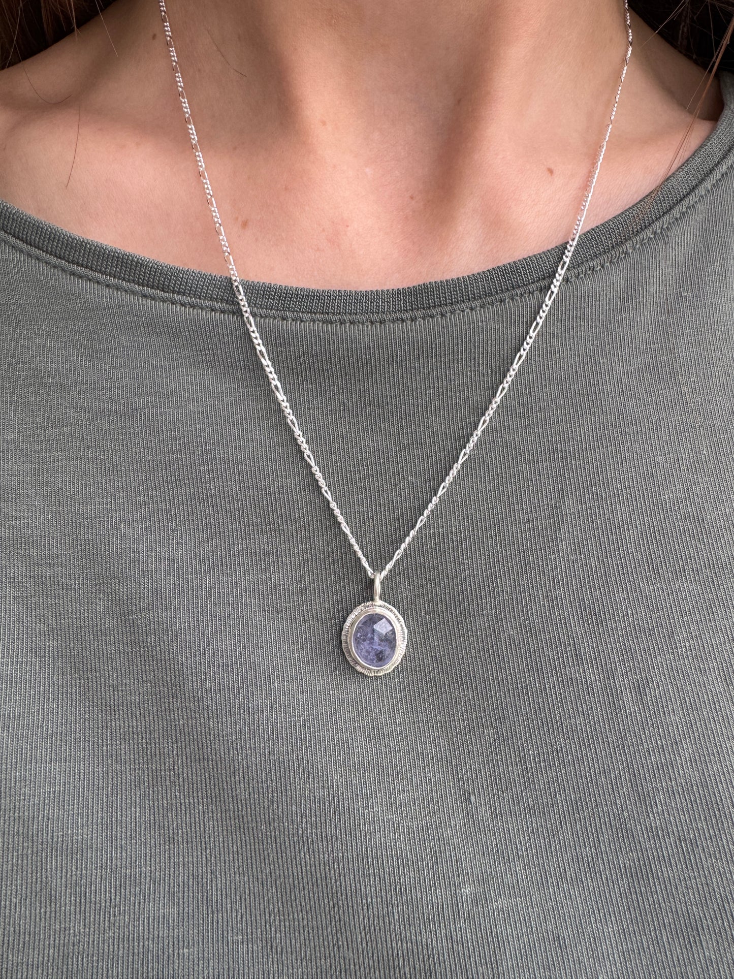 Rose cut Tanzanite pendant