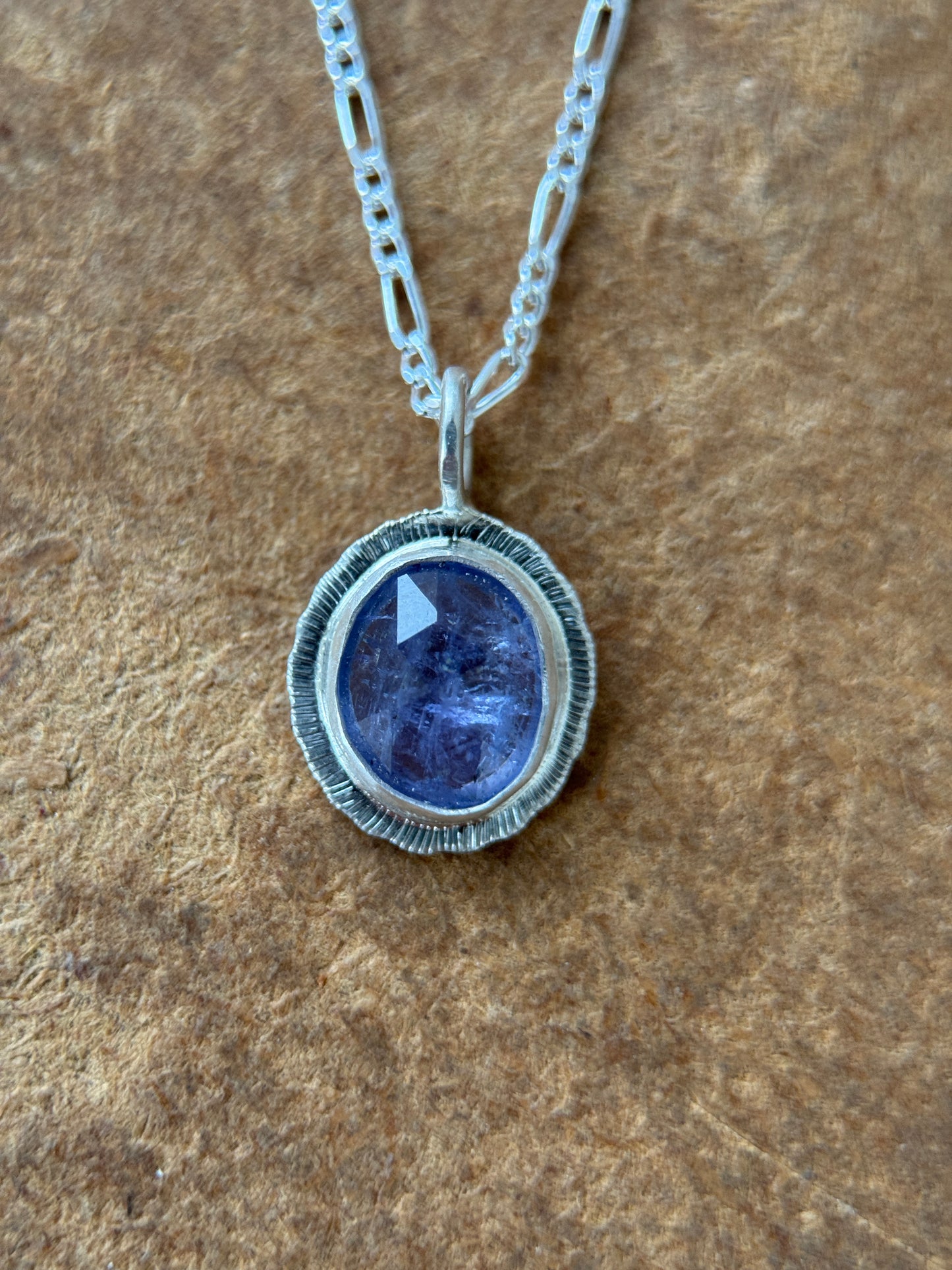 Rose cut Tanzanite pendant