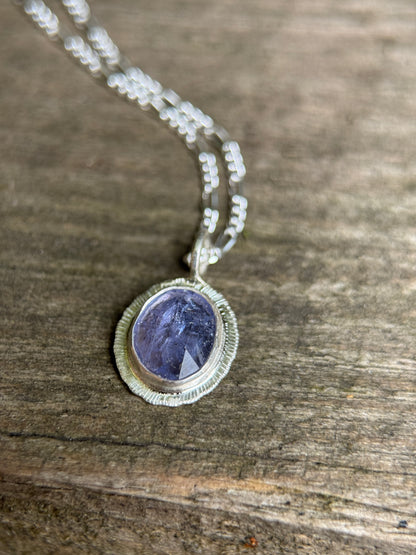 Rose cut Tanzanite pendant