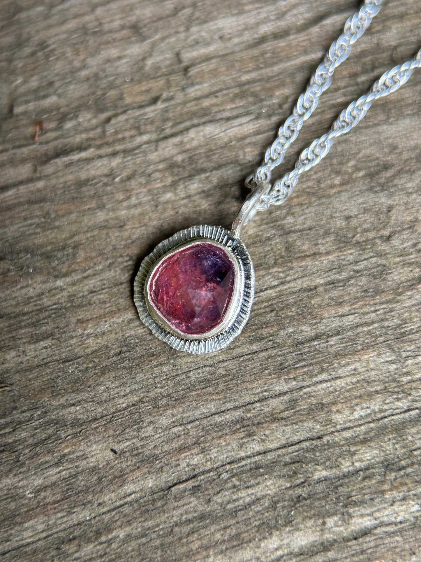 Rose cut Winza Sapphire pendant