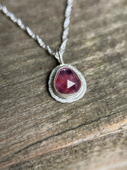 Rose cut Winza Sapphire pendant