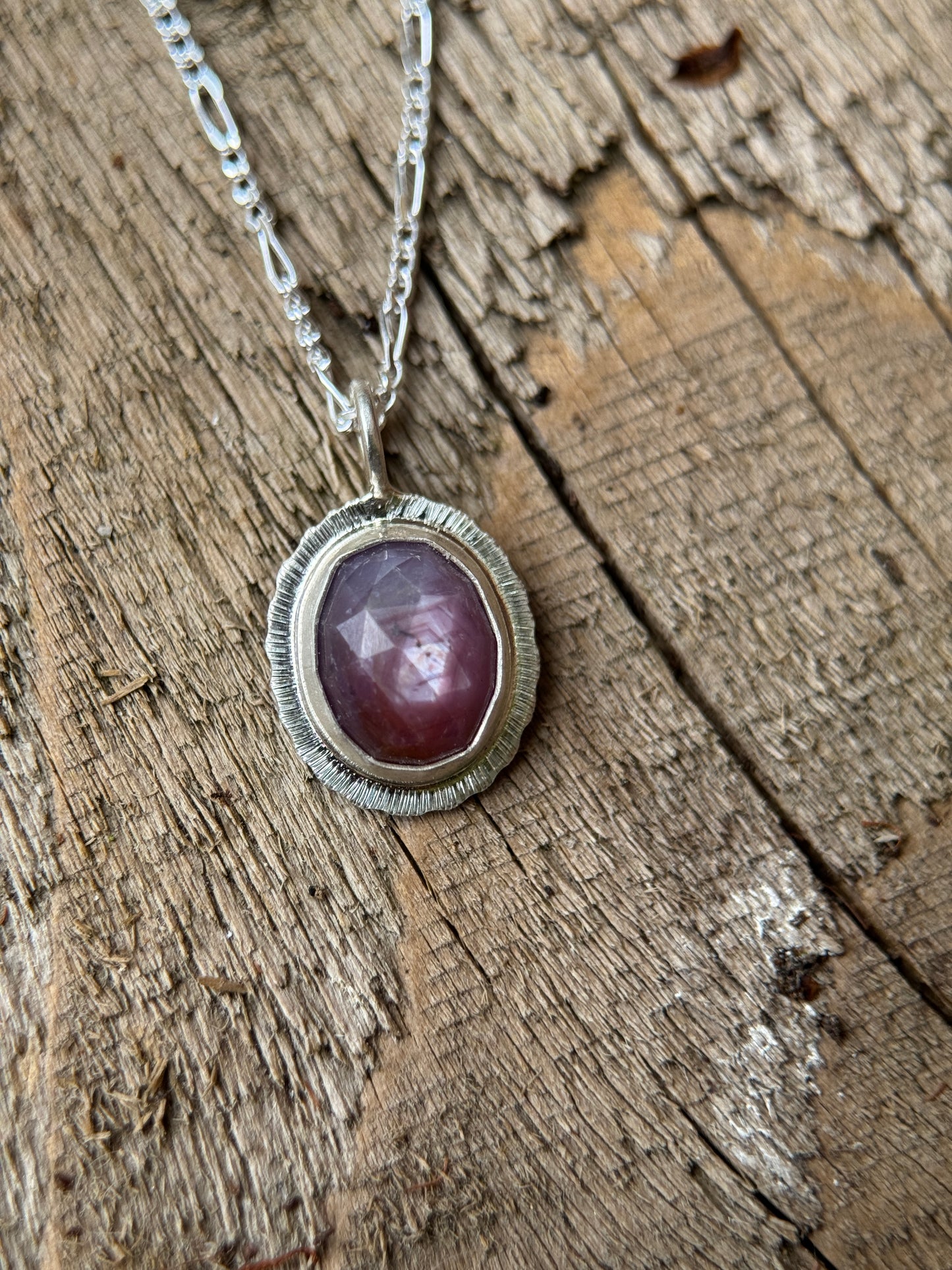 Rose cut silky Sapphire pendant