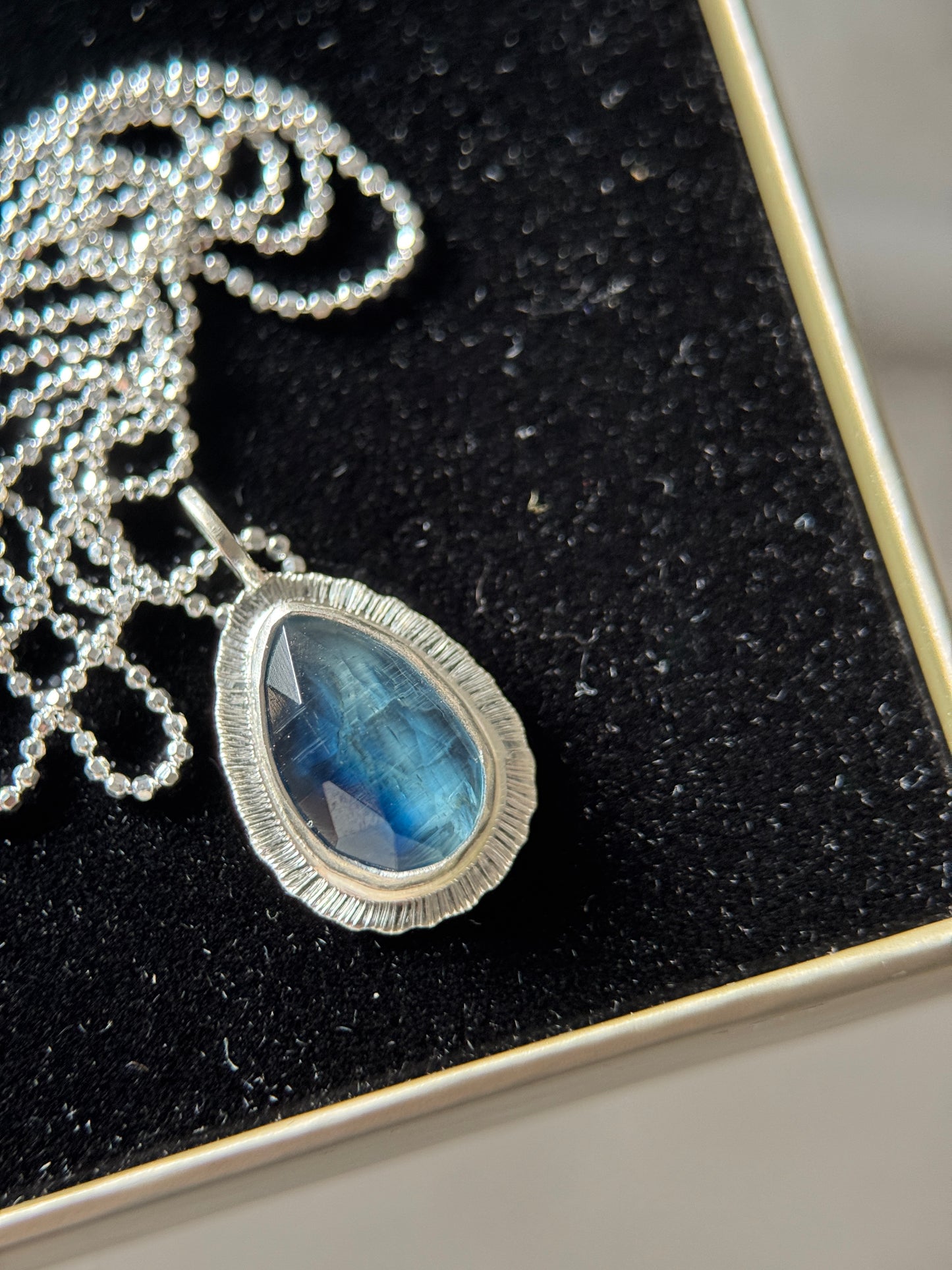 Rose cut blue Kyanite pendant