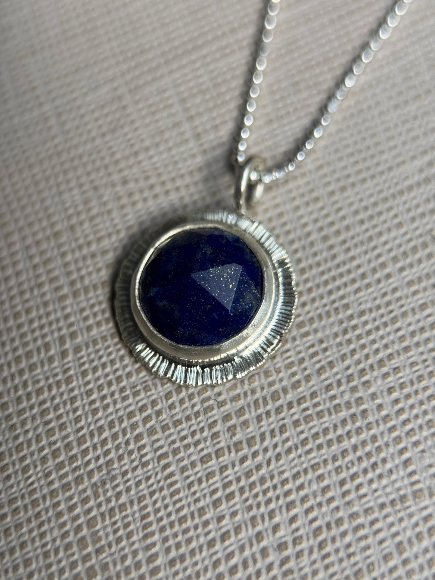 Rose cut round Lapis Lazuli pendant