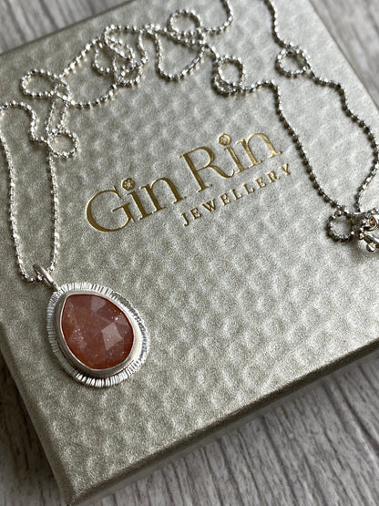 Rose cut Peach Moonstone pendant, natural gemstone necklace, June birthstone necklace, one of a kind boho necklace, moon energy necklace